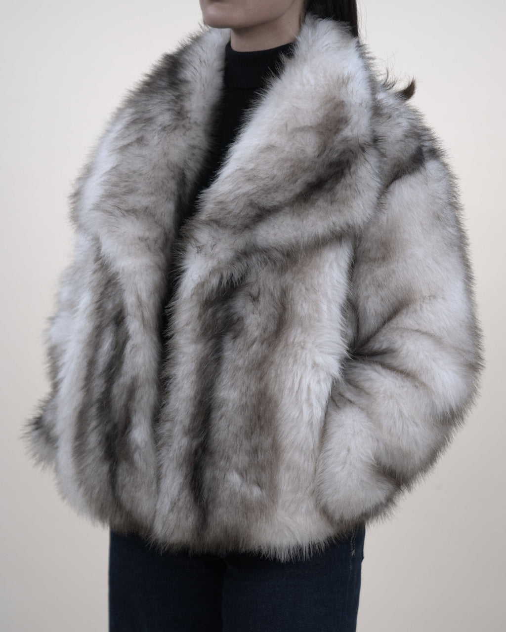 Manteau en fausse fourrure