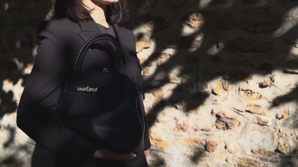 Grand sac à main avec anse et bandoulière